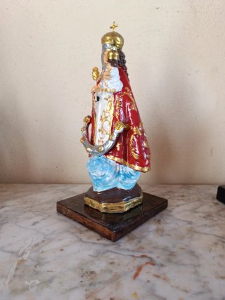 Virgen de la Fuensanta con peana