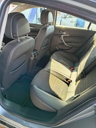 Opel Insignia 2011