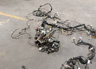 Instalacion electrica mitsubishi montero 2.5 37409