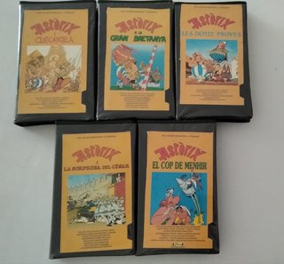 Lote 5 Películas VHS Astèrix (Catalán)