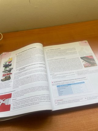 Economía 1.o Bachillerato