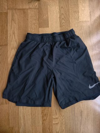 Shorts da corsa Nike neri