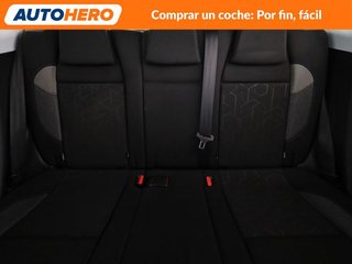 Peugeot 2008 1.2 PureTech Signature