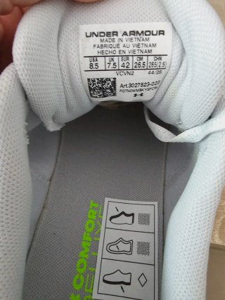 Zapatillas Under Armour. Nuevas
