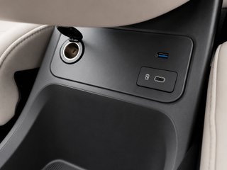 GAC Aion UT Luxury 150 kW (204 CV)