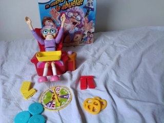 Juego No Asustes a la Abuela