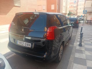 Peugeot 5008 2010