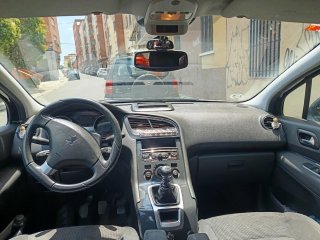 Peugeot 5008 2010
