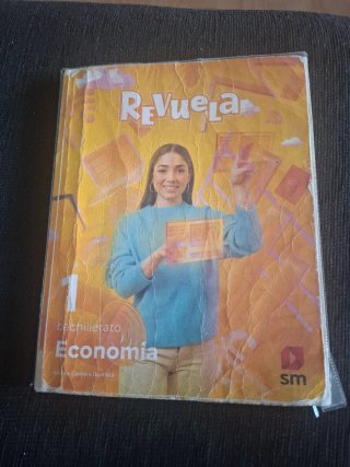 1 Bachillerato, Economía Revuela