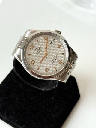 Tudor Classic 1926 Oro y Plata