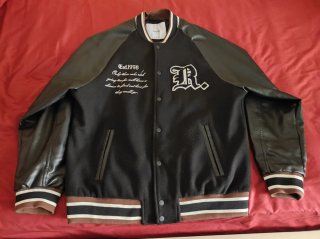 Chaqueta Bershka Negra Mangas Cuero
