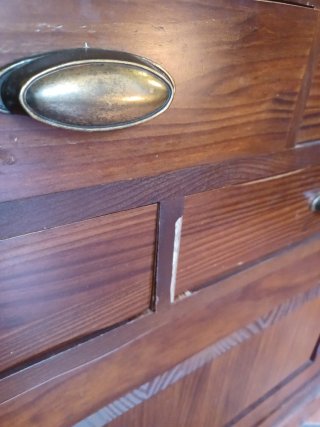 Mueble de madera