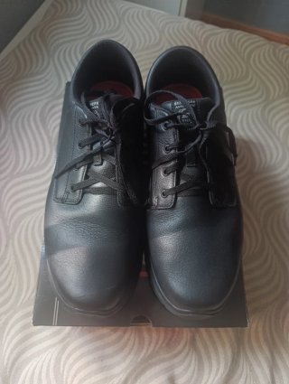 Zapatos Skechers Negros