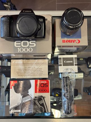 Canon EOS 1000 Analógica 35mm Nueva