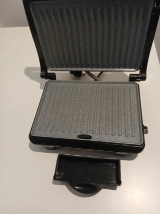 Cecotec Grill y Sandwichera