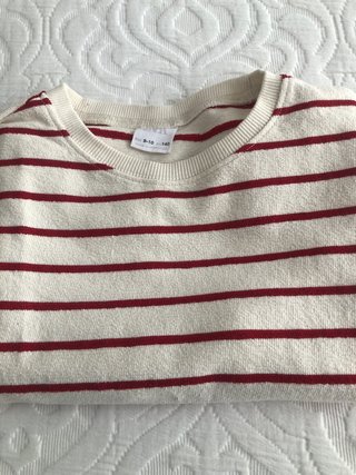 Camiseta Zara rayas roja y beige