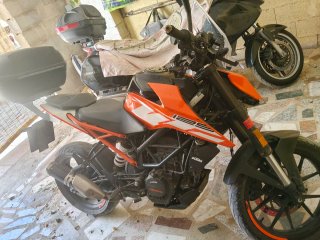 KTM Duke 125
