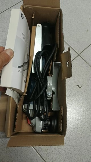 Radial Bosch GWS 700W 115mm