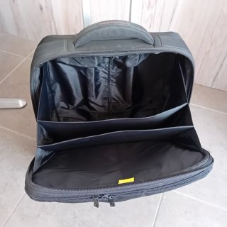 Maleta Mandarina Duck Negra Ruedas