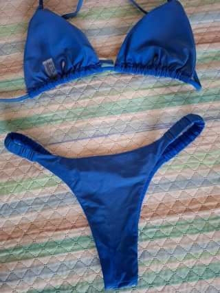 Costume bikini blu