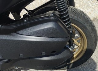 YAMAHA X MAX 300 TECH MAX MODELO 2023