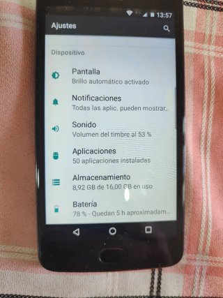 Motorola Moto E4 Negro