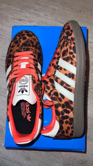Adidas Samba Marrones y Naranjas