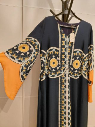 PRECIOSO VESTIDO DE FIESTA LARGO EN COLORES