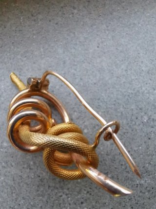 Spilla antica  oro