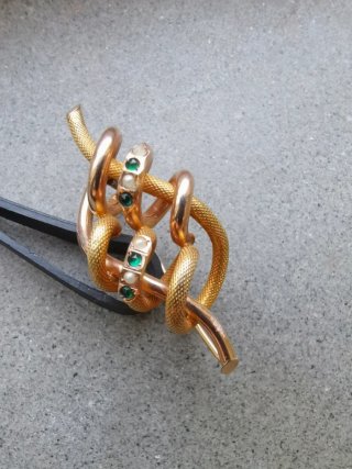 Spilla antica  oro