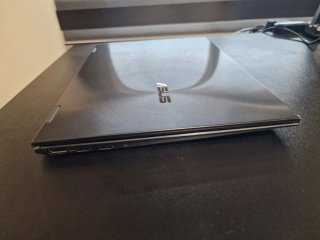 Portátil ASUS Zenbook Flip 13 Gris/Plata