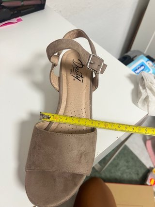 Tacones Beige/Marrón Deity White