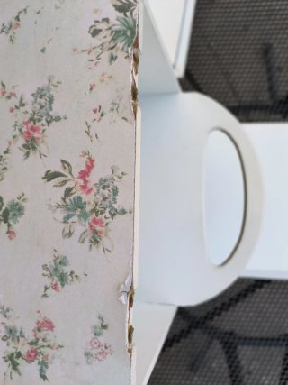 Caja de costura vintage para restaurar
