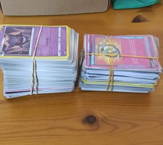 Set de cartas Pokémon variadas