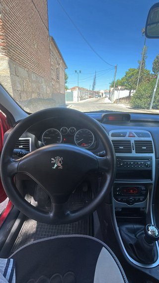 Peugeot 307 2004