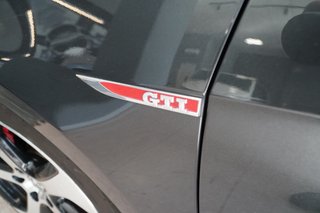 Volkswagen Golf GTI 220CV DSG MK7 2016