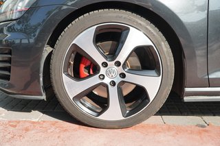 Volkswagen Golf GTI 220CV DSG MK7 2016