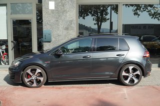 Volkswagen Golf GTI 220CV DSG MK7 2016