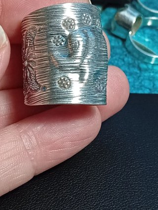 Anillo Plata Ley elefante y flores