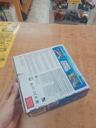 CONSOLA SONY PS VITA OLED CON CAJA Y CARGADOR