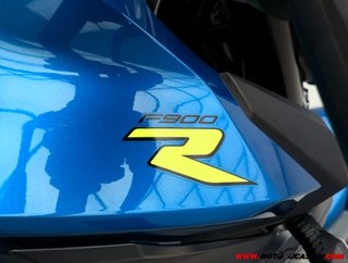 BMW F 900 R -GARANTÍA OFICIAL-