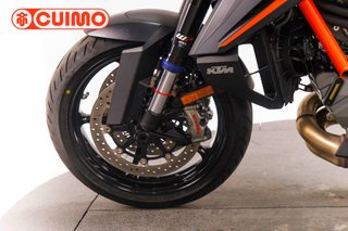 KTM SUPER DUKE 1390 R