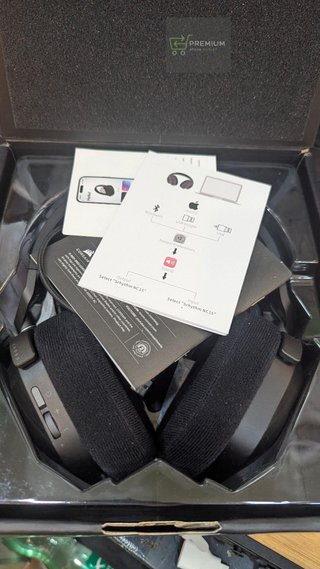 Corsair HS80 RGB Wireless Auriculares Inalámbricos