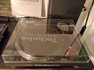 Technics SL-1210MK7 + Ortofon Scratch
