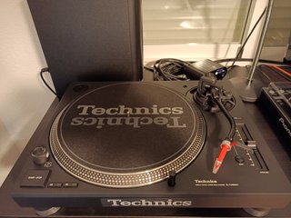 Technics SL-1210MK7 + Ortofon Scratch