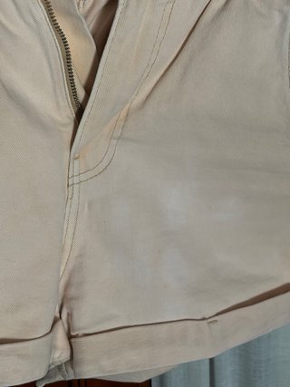 Shorts Stradivarius beige