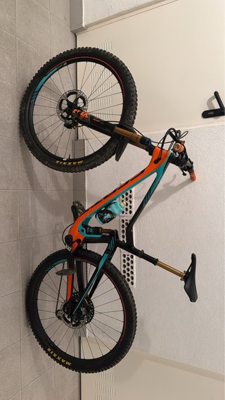 Bicicleta Scott Genius Tuned 900 FULL KASHIMA