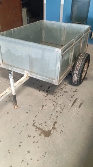 Remolque metálico galvanizado