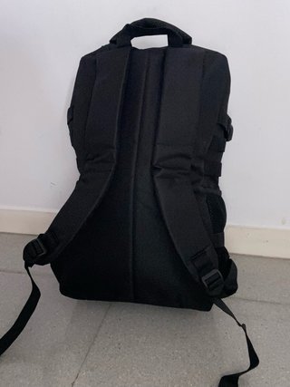Mochila Táctica Negra con Bandera Española