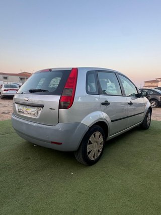 Ford Fiesta 2004